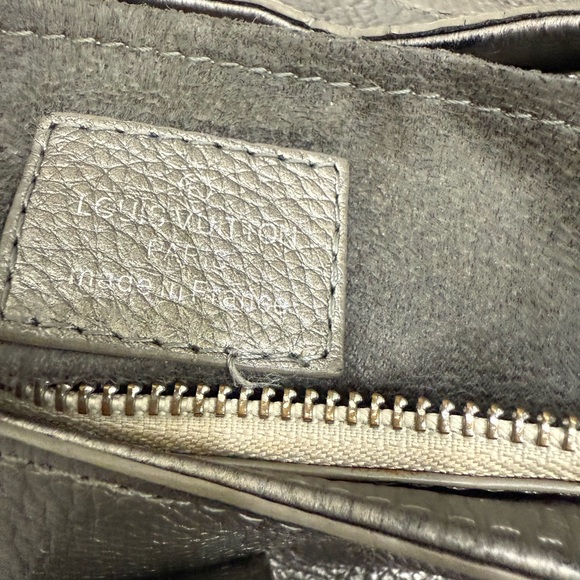 Louis Vuitton Metallic Mahina Bag - Picture 11 of 12